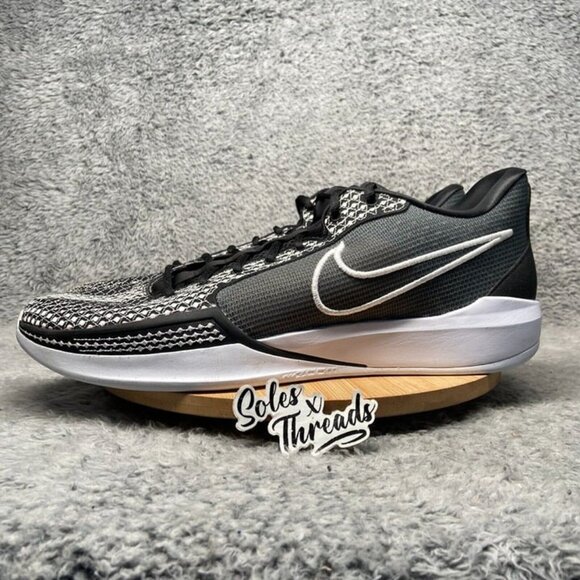 Nike Sabrina 1 TB Low Size 16 Men = 17.5 Women Basketball Black White FQ3837-001 - Picture 4 of 7